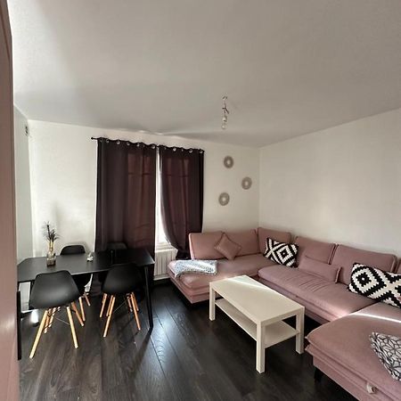 Massi'Z Apartment Ньои-сюр-Марн Екстериор снимка